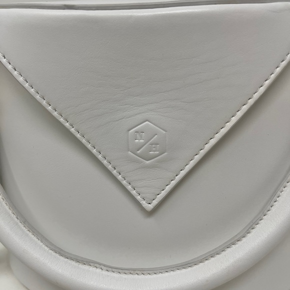 Nina Hauzer The Bianca Bucket White Bag - Picture 3 of 5